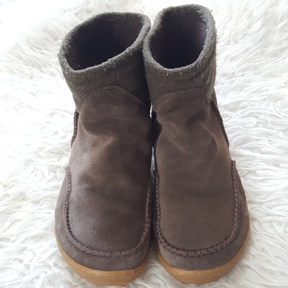 columbia suede boots